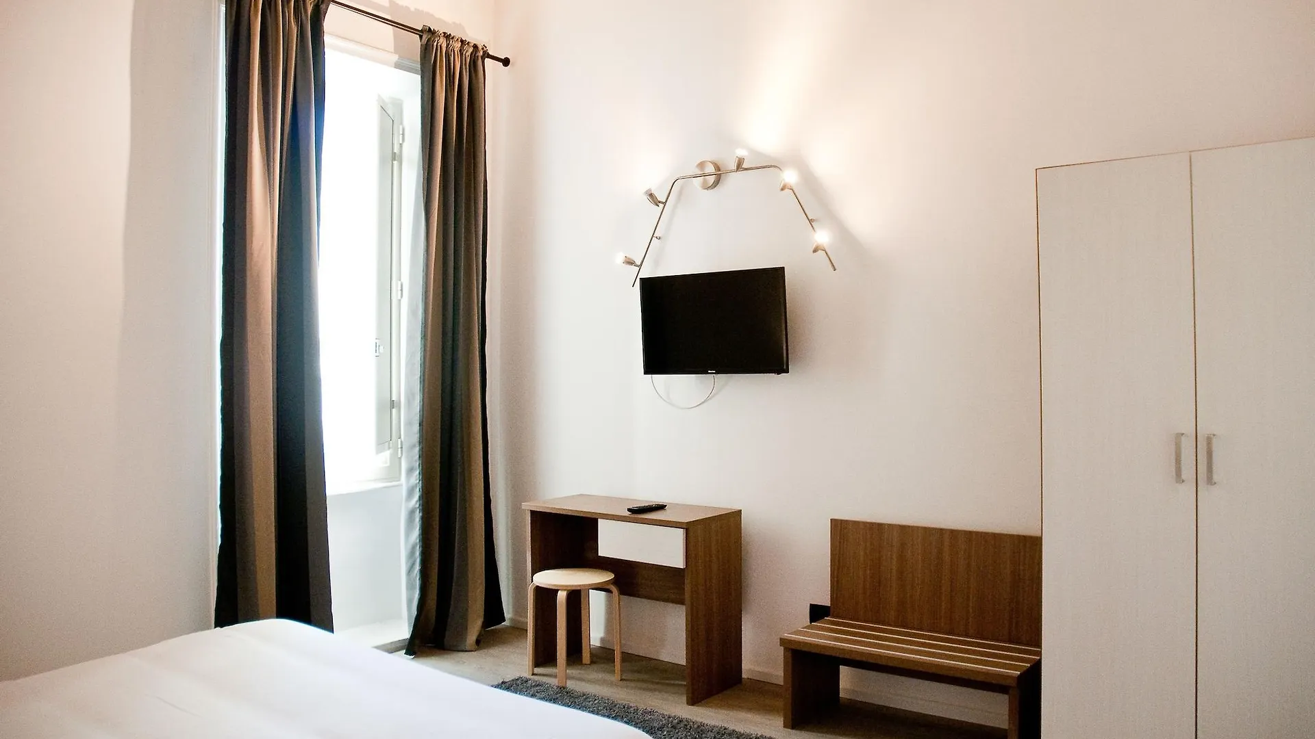 Giuturna Boutique Hotel Рим 3*,  Италия